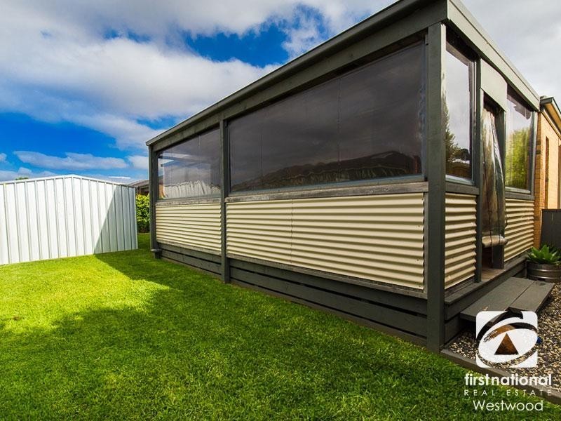 12 Sedgwick Road, Wyndham Vale VIC 3024