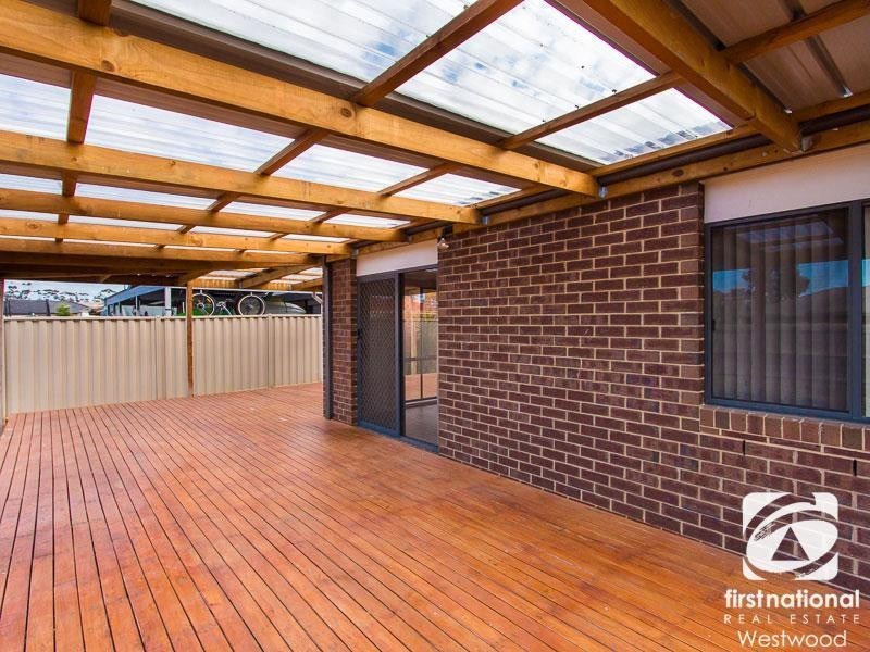 10 Nautilus Close, Wyndham Vale VIC 3024