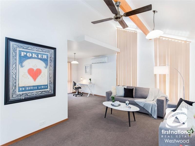 4 Woorite Place, Wyndham Vale VIC 3024