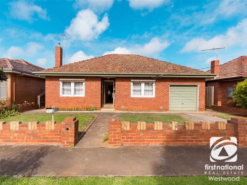 35 Carter Avenue, Werribee VIC 3030