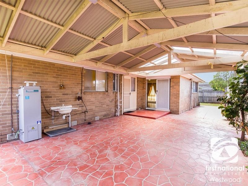 105 Warringa Crescent, Hoppers Crossing VIC 3029