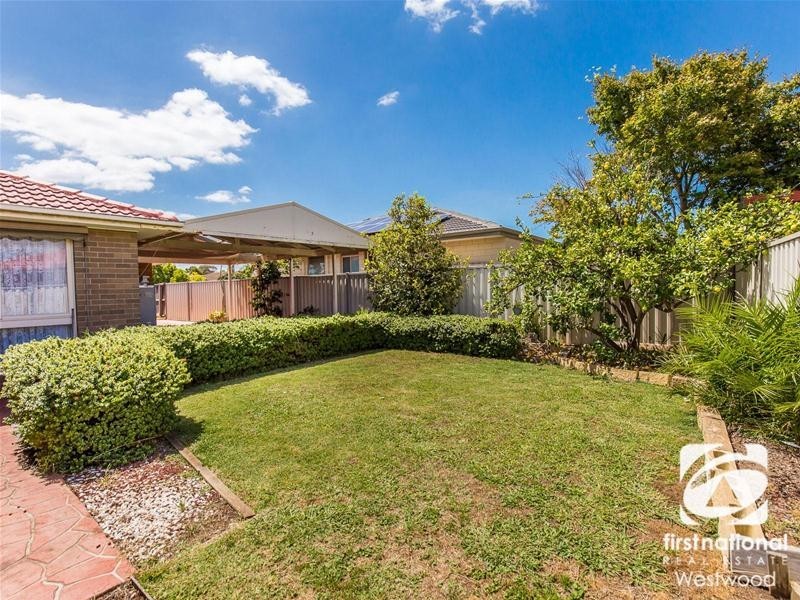 105 Warringa Crescent, Hoppers Crossing VIC 3029