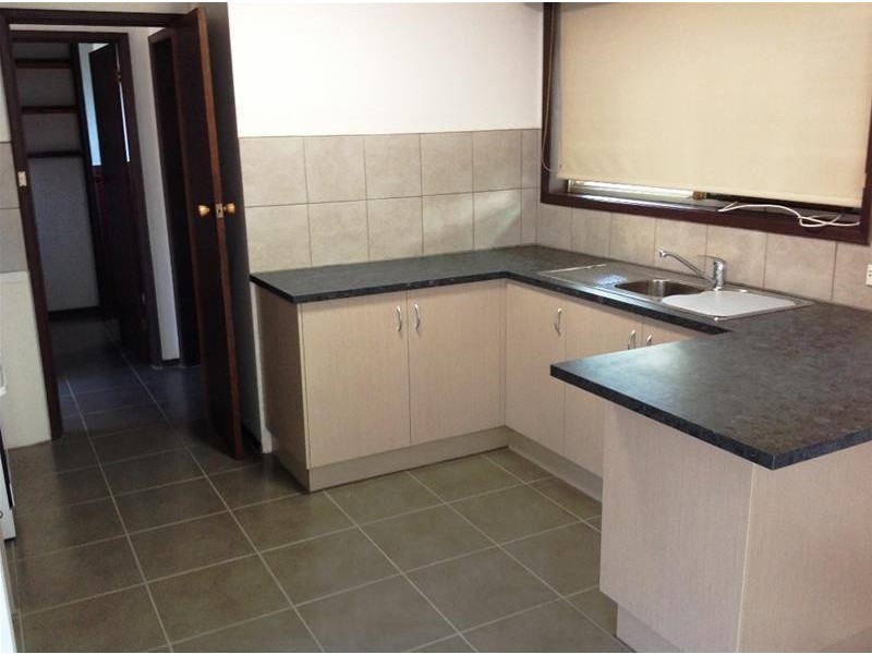 3/4 Nebo Court, Werribee VIC 3030