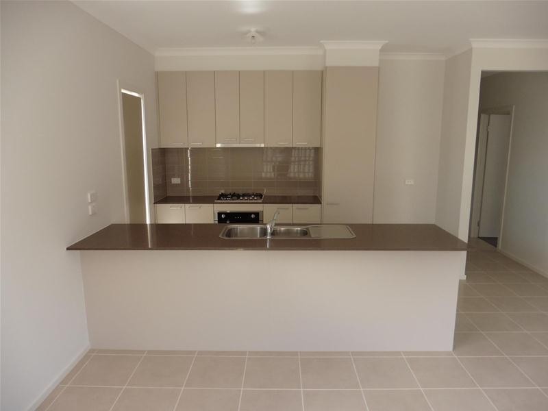 12 Tomago Street, Tarneit VIC 3029