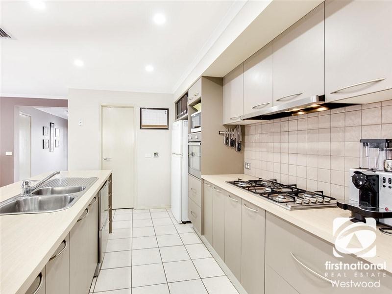 16 Barcoo Street, Wyndham Vale VIC 3024