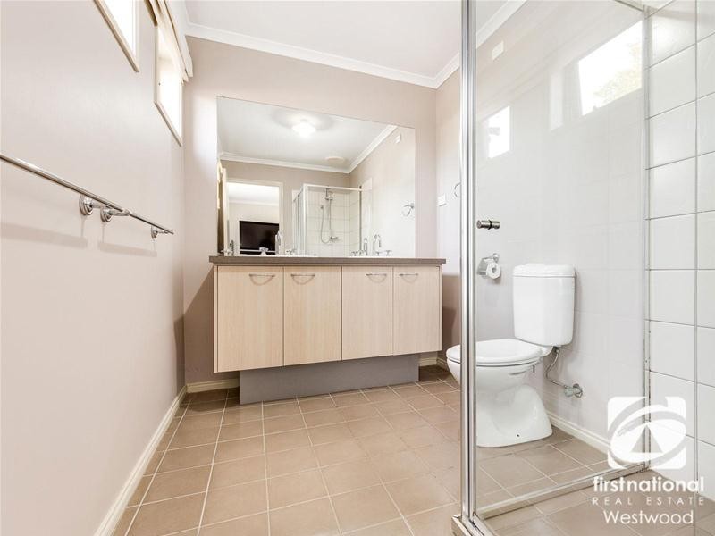 16 Barcoo Street, Wyndham Vale VIC 3024