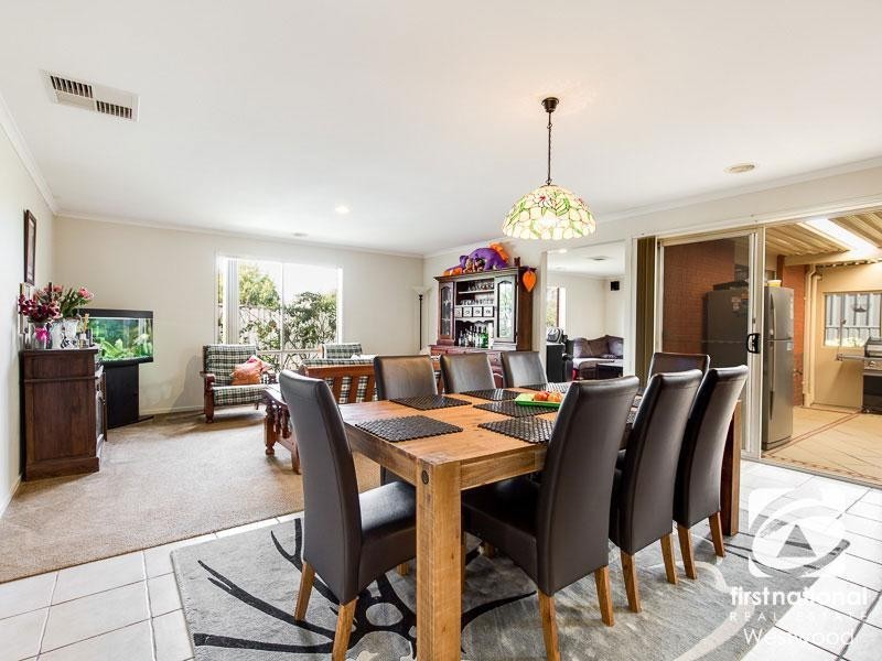 8 Burley Court, Wyndham Vale VIC 3024