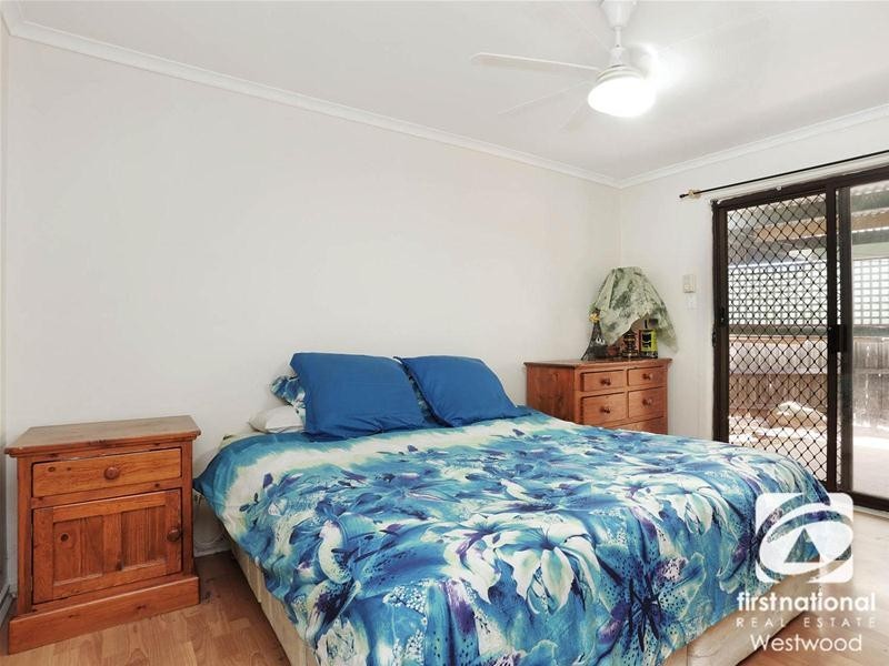 72 Songlark Crescent, Werribee VIC 3030