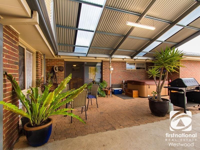 76 Parramatta Road, Werribee VIC 3030
