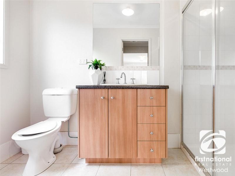 10 Mainsail Drive, Wyndham Vale VIC 3024