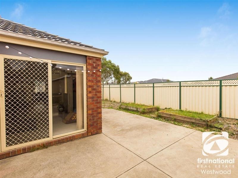10 Mainsail Drive, Wyndham Vale VIC 3024