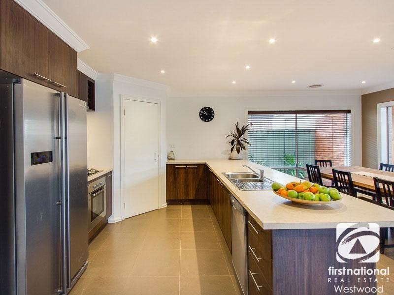 12 Edison Drive, Wyndham Vale VIC 3024