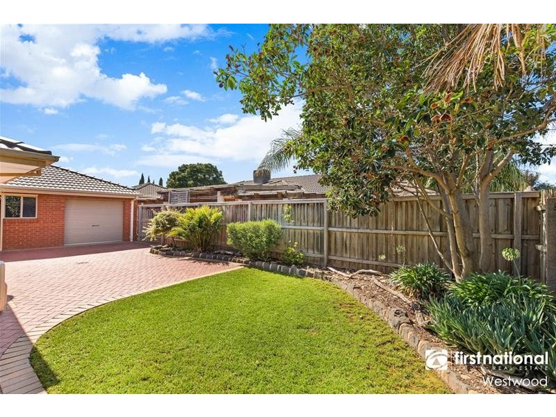 22 Cootamundra Court, Werribee VIC 3030