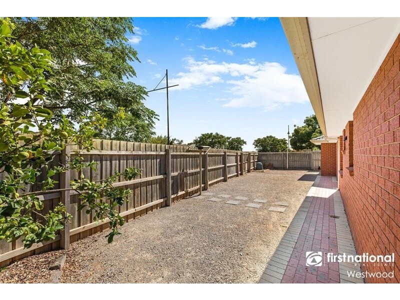 22 Cootamundra Court, Werribee VIC 3030