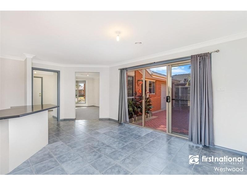 22 Cootamundra Court, Werribee VIC 3030