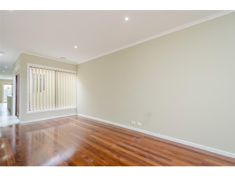 1/4 Wickham Drive, Wyndham Vale VIC 3024