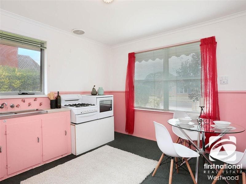 15 Willow Street, Werribee VIC 3030