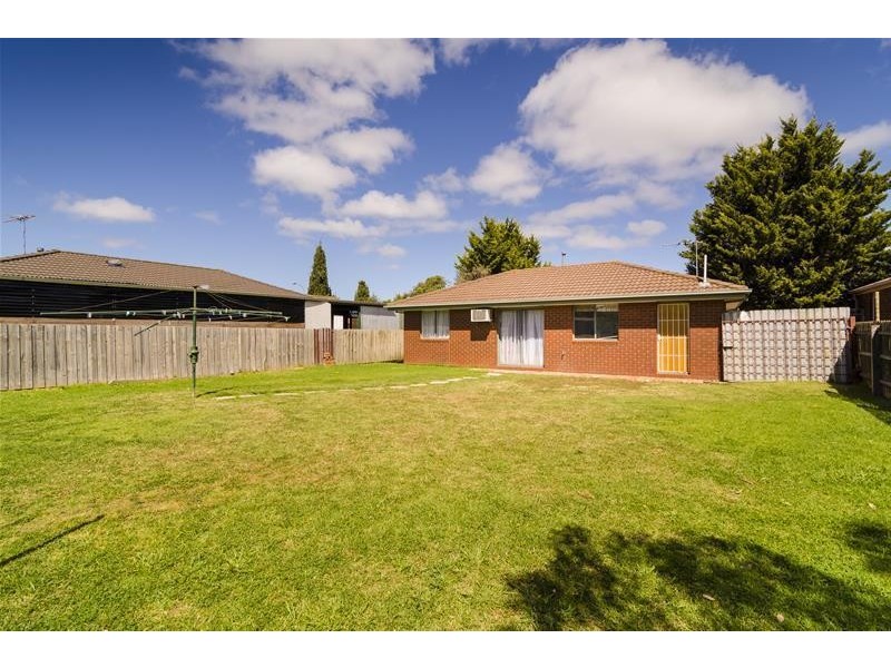 83 Flemington Crescent, Werribee VIC 3030