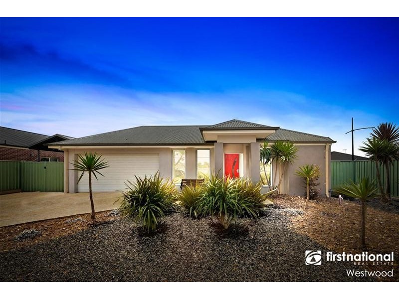 65 Farm Road, Werribee VIC 3030