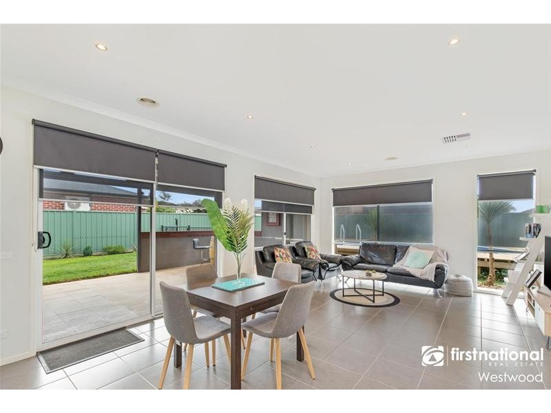 65 Farm Road, Werribee VIC 3030