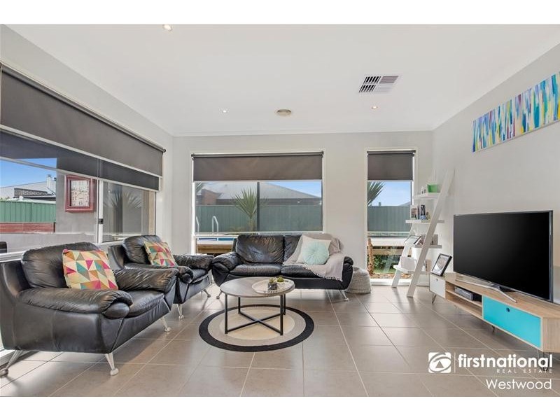 65 Farm Road, Werribee VIC 3030