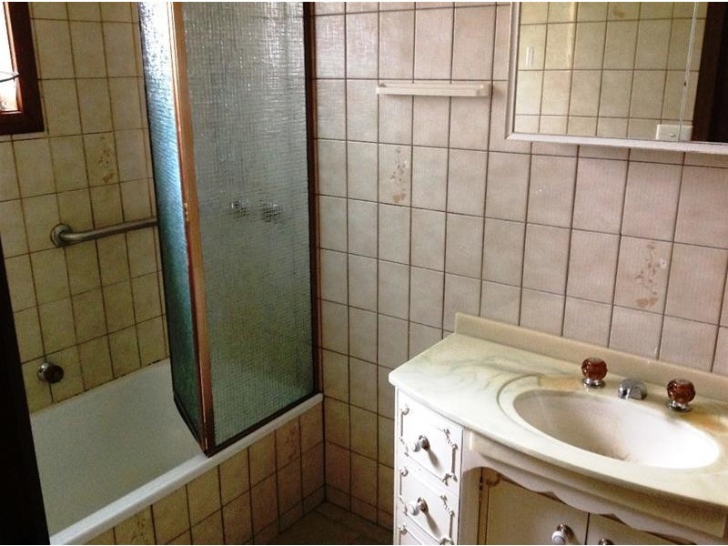 2/28 Mambourin Street, Werribee VIC 3030