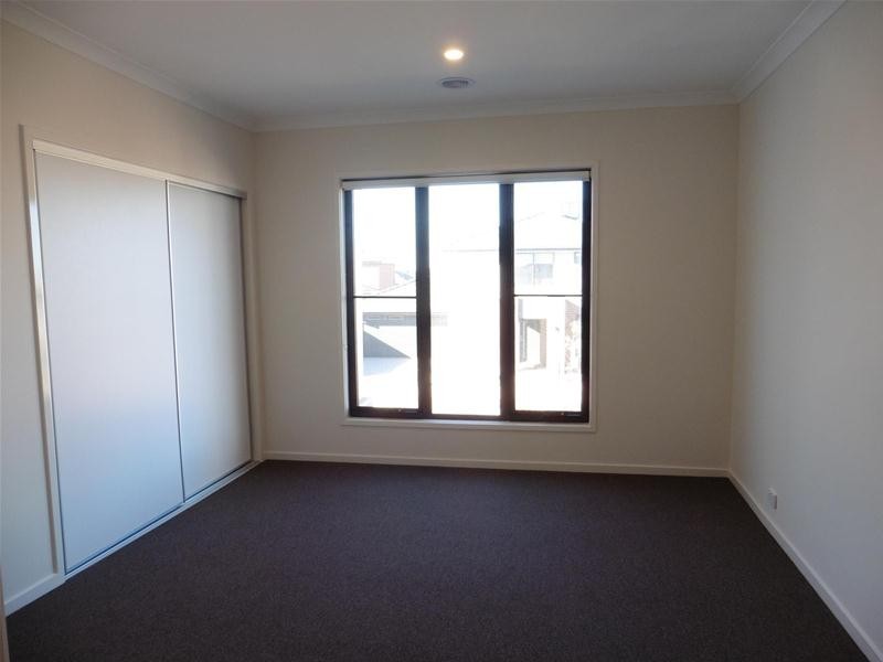 5 Yutika Street, Werribee VIC 3030