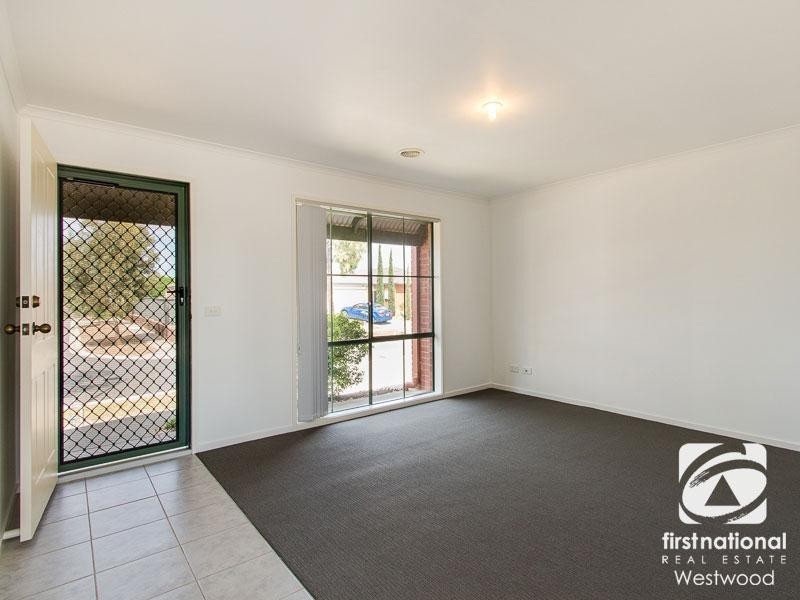 23 Mundi  Crescent, Wyndham Vale VIC 3024