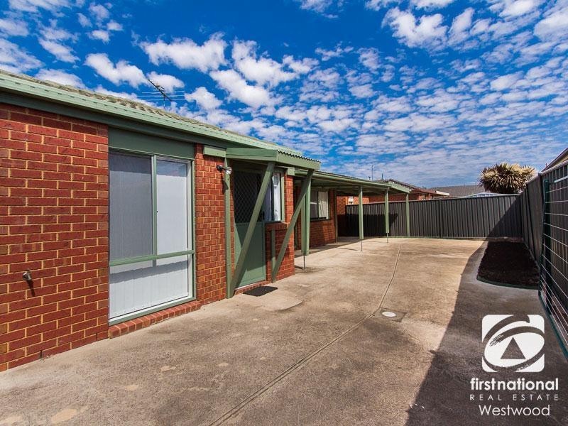 23 Mundi  Crescent, Wyndham Vale VIC 3024