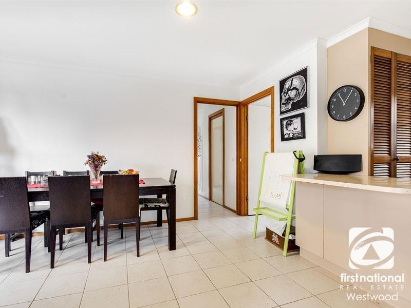 2 Hotham Crescent, Hoppers Crossing VIC 3029