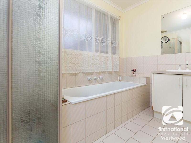 17 Riverex Place, Hoppers Crossing VIC 3029