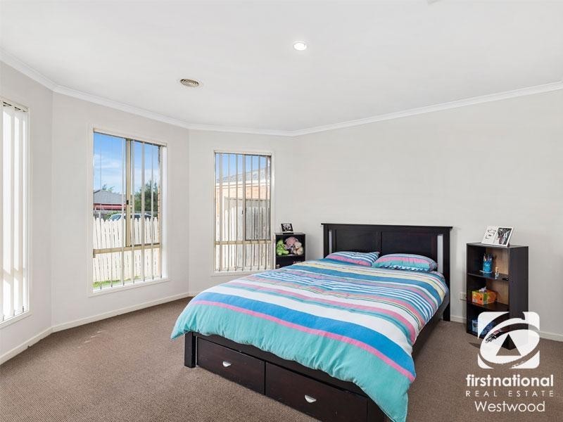 7 Red Blaze Place, Tarneit VIC 3029