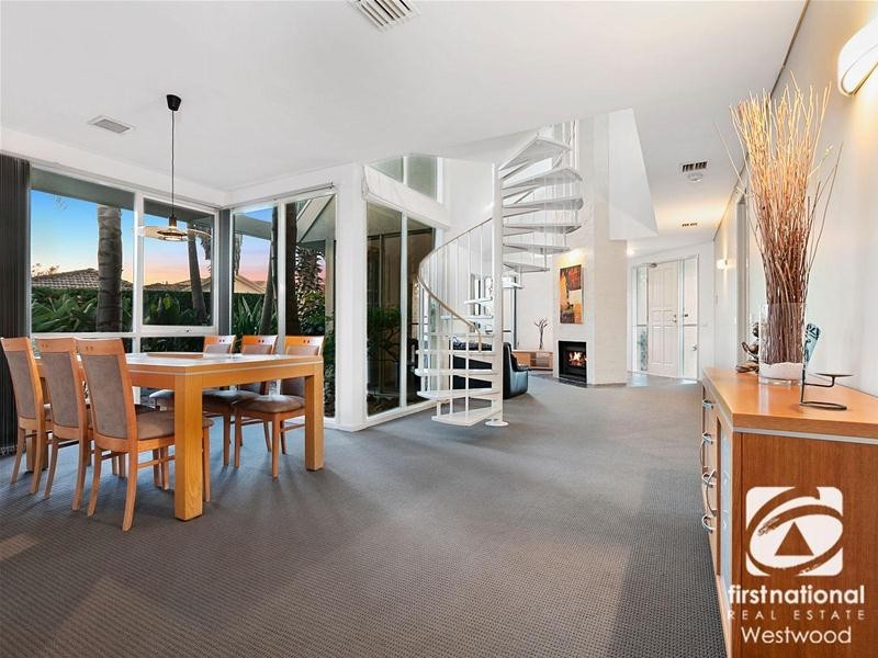 78 Westleigh Drive, Werribee VIC 3030