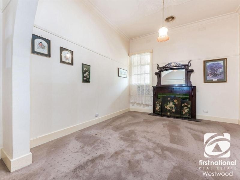 6 Tarneit Road, Werribee VIC 3030