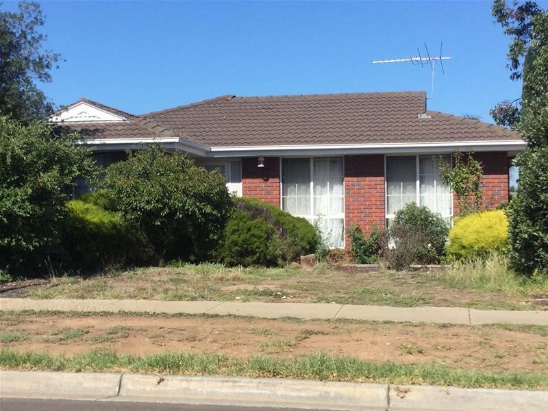 16 Cleveland Drive, Hoppers Crossing VIC 3029