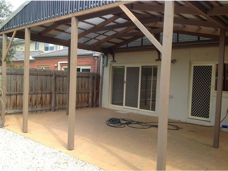 31 Almond Close, Werribee VIC 3030