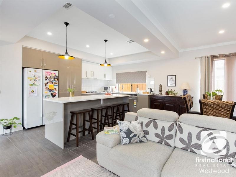 41 Exploration Avenue, Werribee VIC 3030