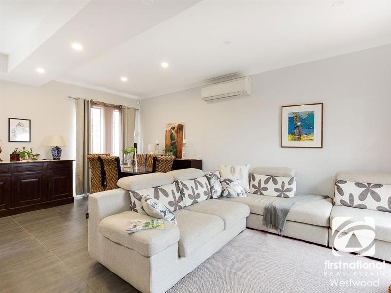 41 Exploration Avenue, Werribee VIC 3030