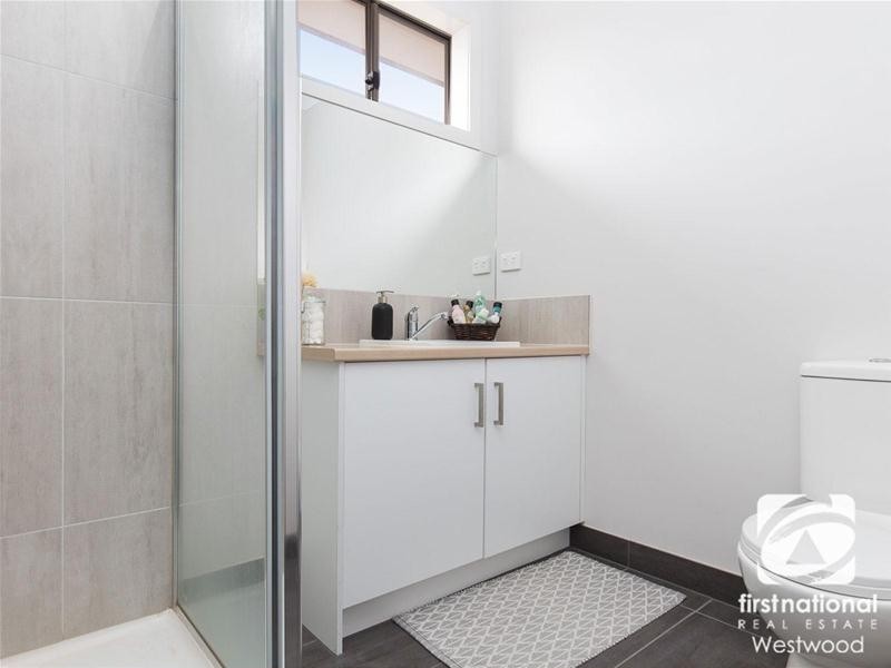 41 Exploration Avenue, Werribee VIC 3030