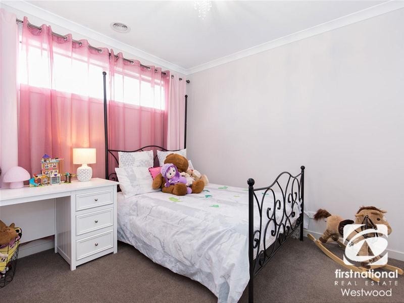 41 Exploration Avenue, Werribee VIC 3030