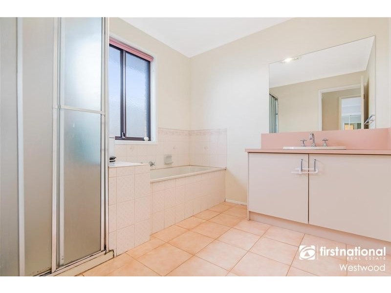 10 Nile Court, Werribee VIC 3030