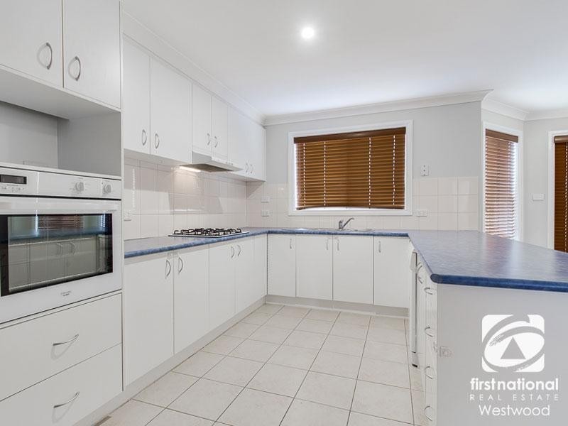 13 Mundi Crescent, Wyndham Vale VIC 3024