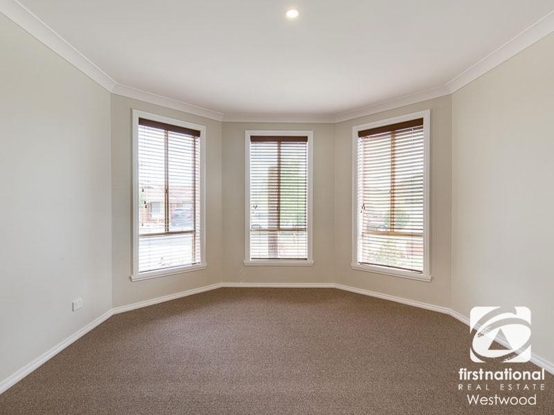 13 Mundi Crescent, Wyndham Vale VIC 3024