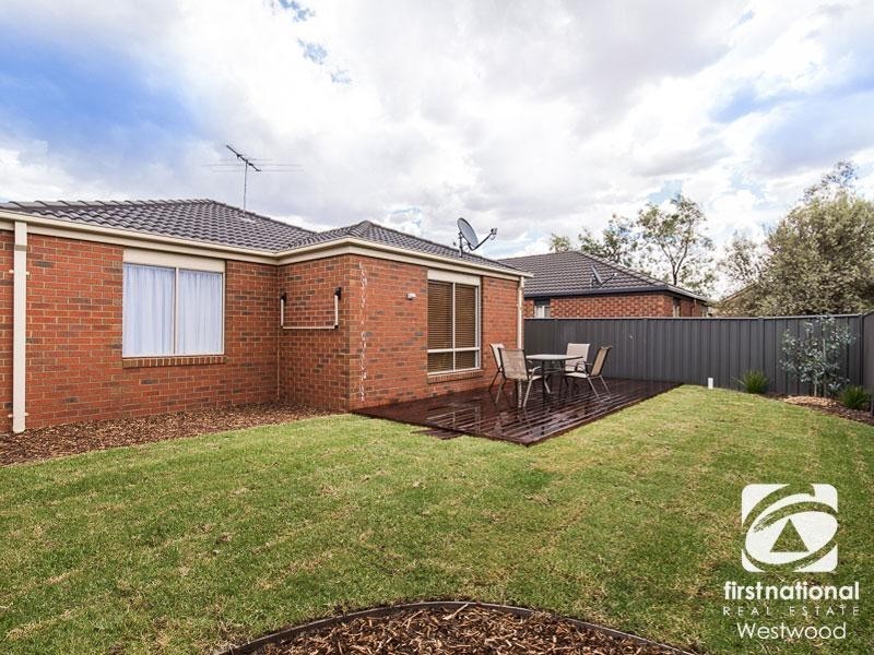 13 Mundi Crescent, Wyndham Vale VIC 3024