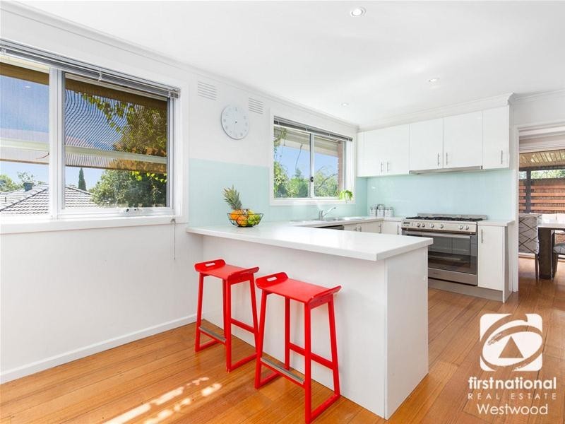 5 Joan Court, Werribee VIC 3030