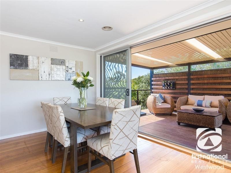 5 Joan Court, Werribee VIC 3030