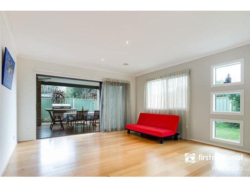 11 Kemerton Close, Point Cook VIC 3030