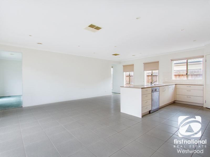 21 Morgan Crescent, Werribee VIC 3030