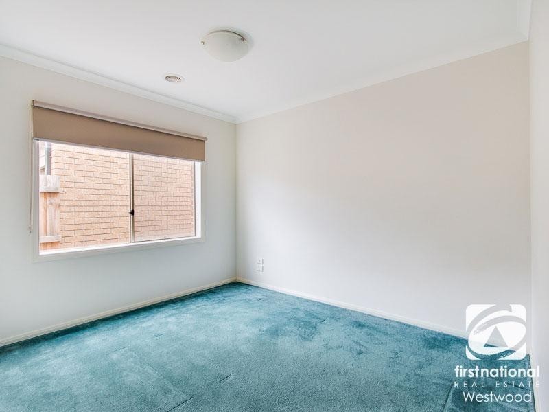 21 Morgan Crescent, Werribee VIC 3030