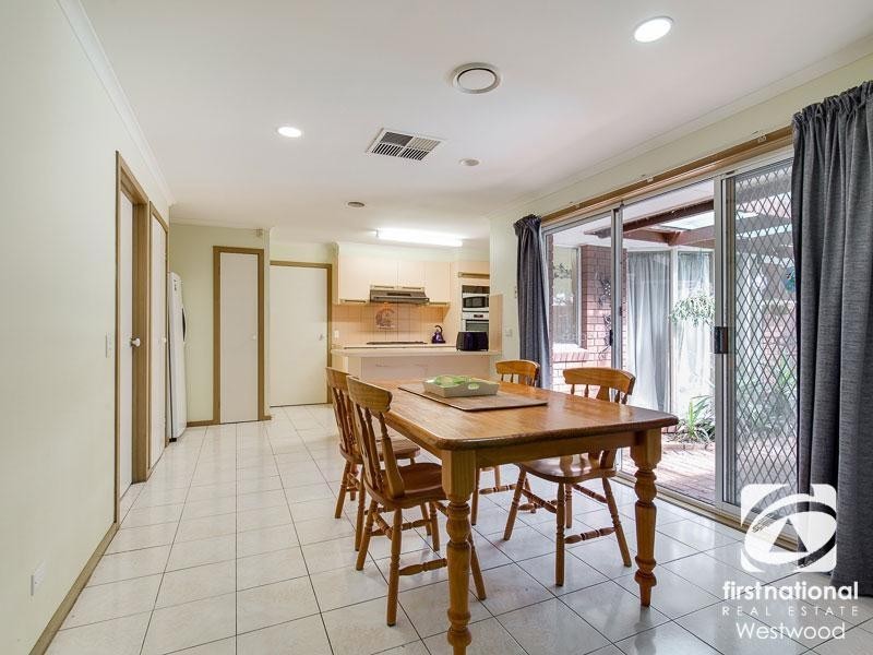 3 Karri Crescent, Hoppers Crossing VIC 3029
